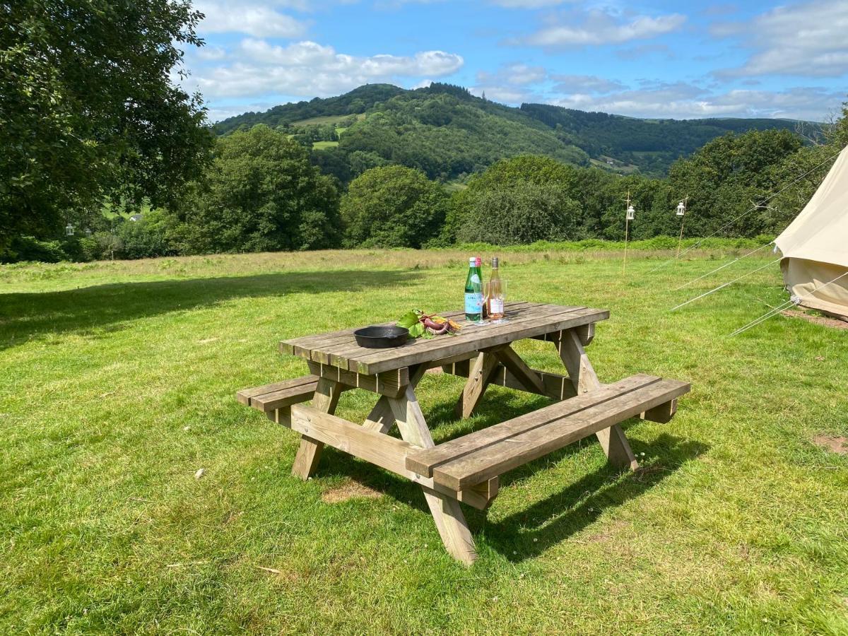 Black Mountains Glamping Abergavenny Exterior foto